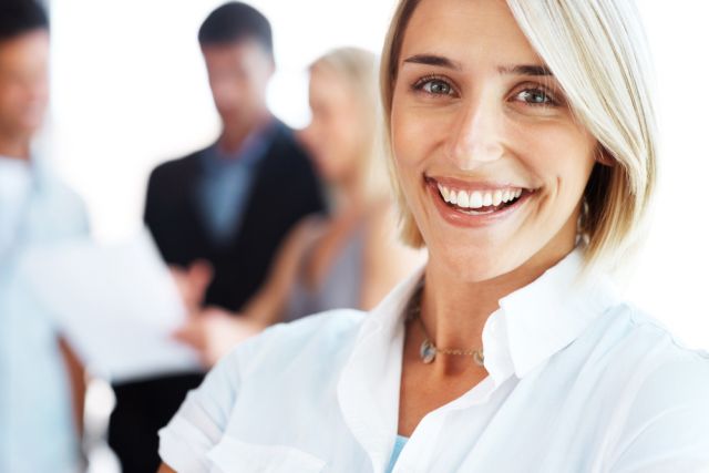 Business-People-group-woman-smiling
